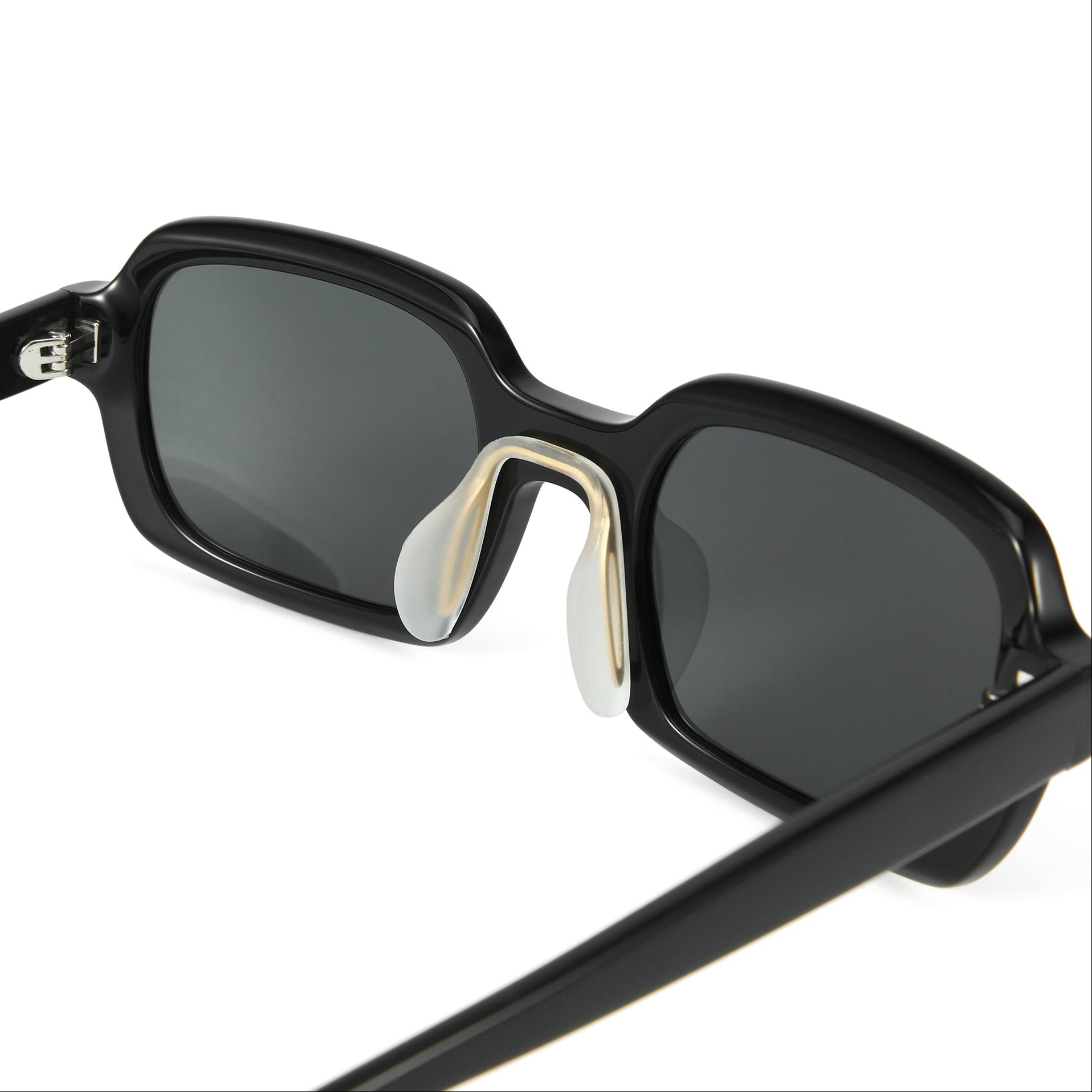 Color: BLACK